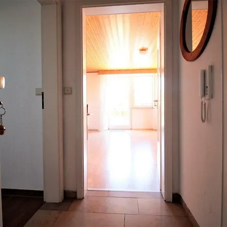 公寓 Sonnige, Gemutliche Ferienwohnung Mit Balkon *