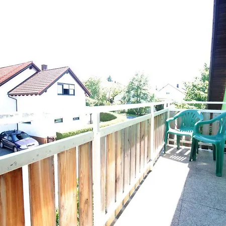 Sonnige, Gemutliche Ferienwohnung Mit Balkon