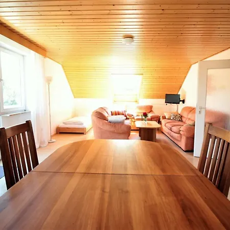 Sonnige, Gemutliche Ferienwohnung Mit Balkon 公寓 *